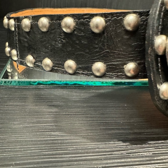 Arojo adjustable leather belt with turquoise style stone - Picture 3 of 6